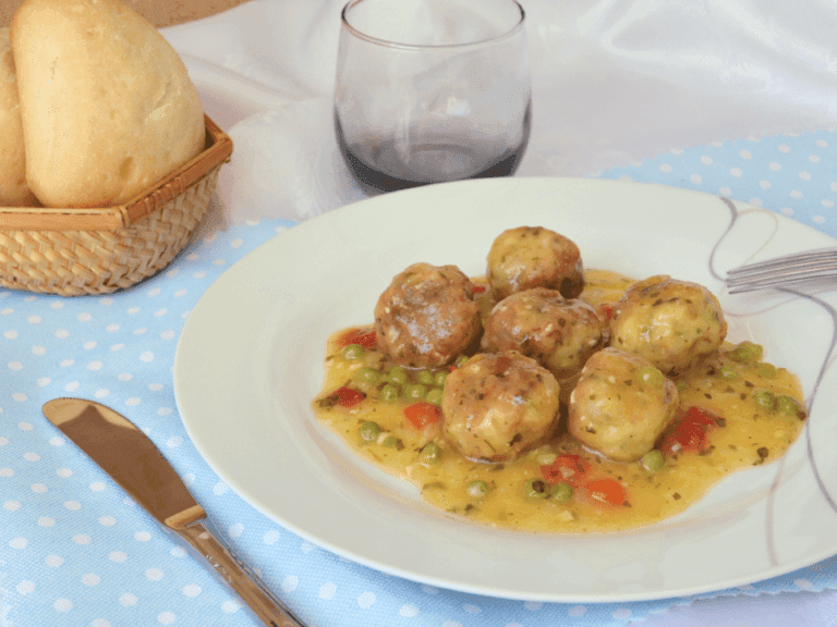 Albóndigas de rape y pescadilla