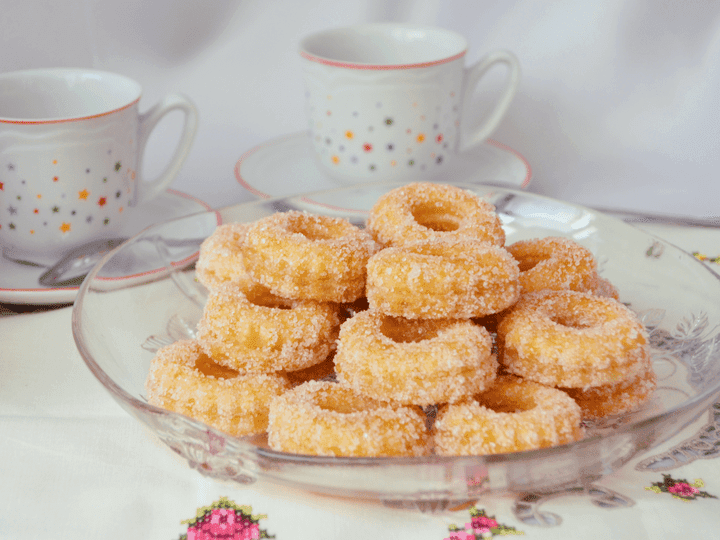 Rosquillas Cristaleiro de hojaldre y azúcar