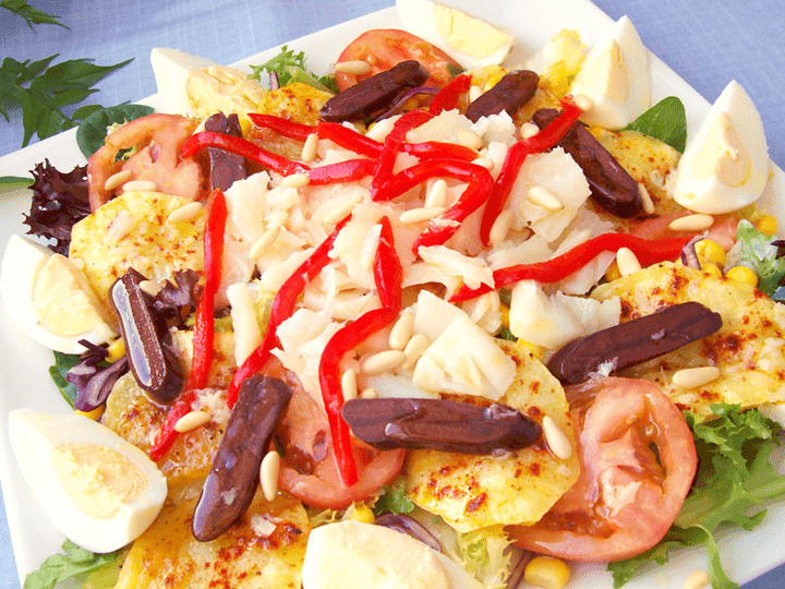 Ensalada de patata y salazones