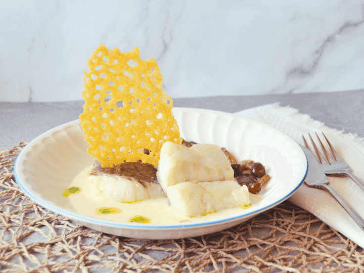 Bacalao al queso Idiazábal con crujiente de Parmesano