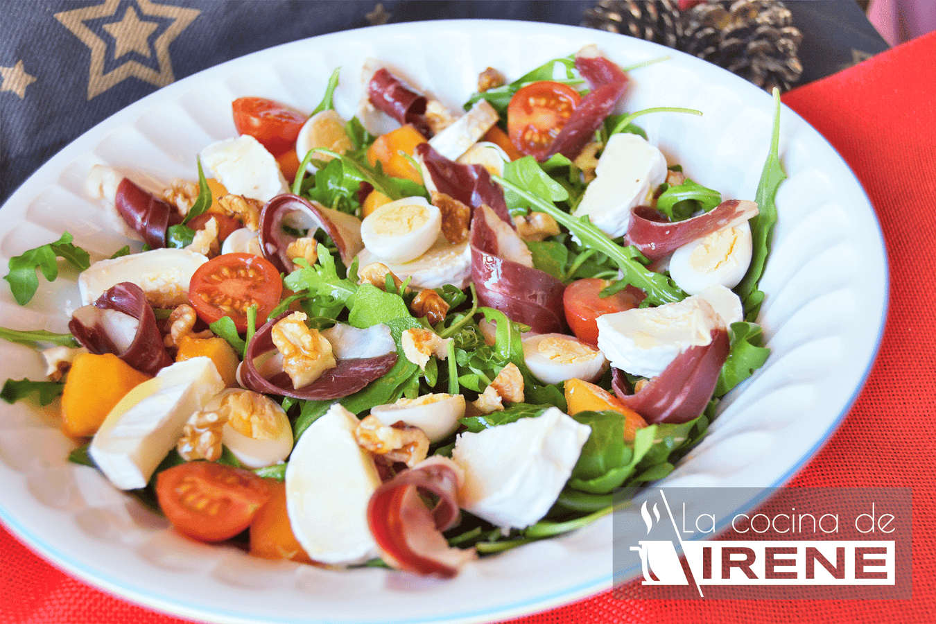 Ensalada de jamón de pato y huevos de codorniz