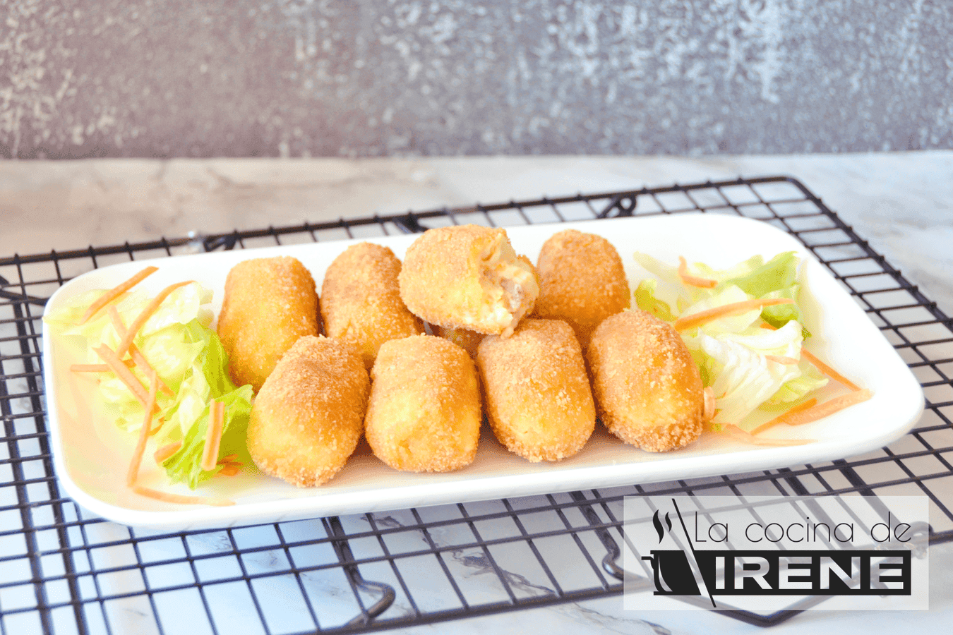 Croquetas de bacon, queso y cebolla