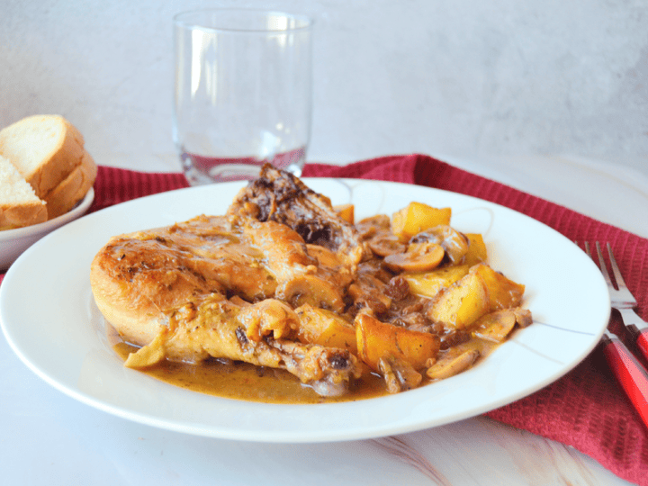 Pollo asado con canela