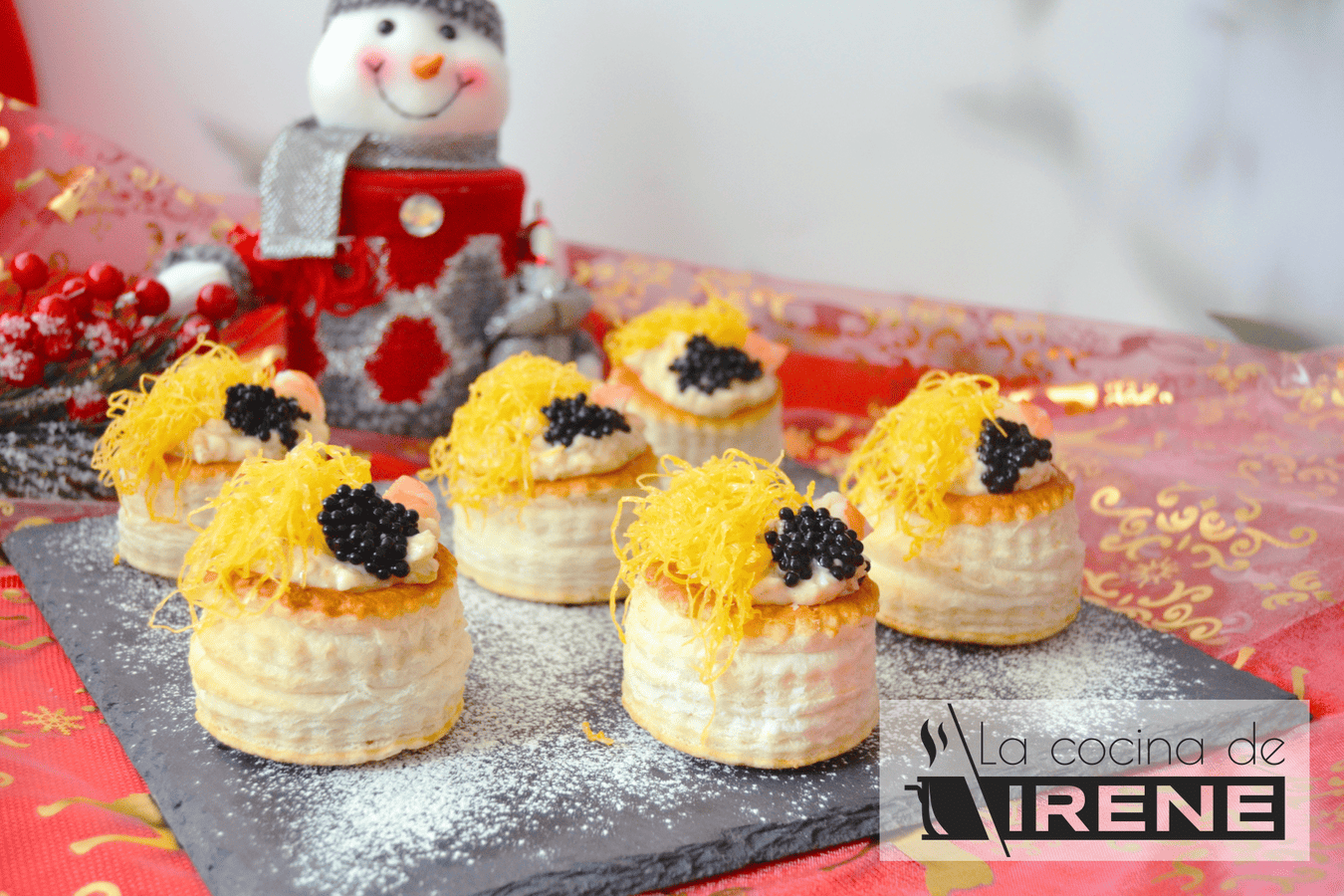 Mini volovanes rellenos de merluza y bechamel