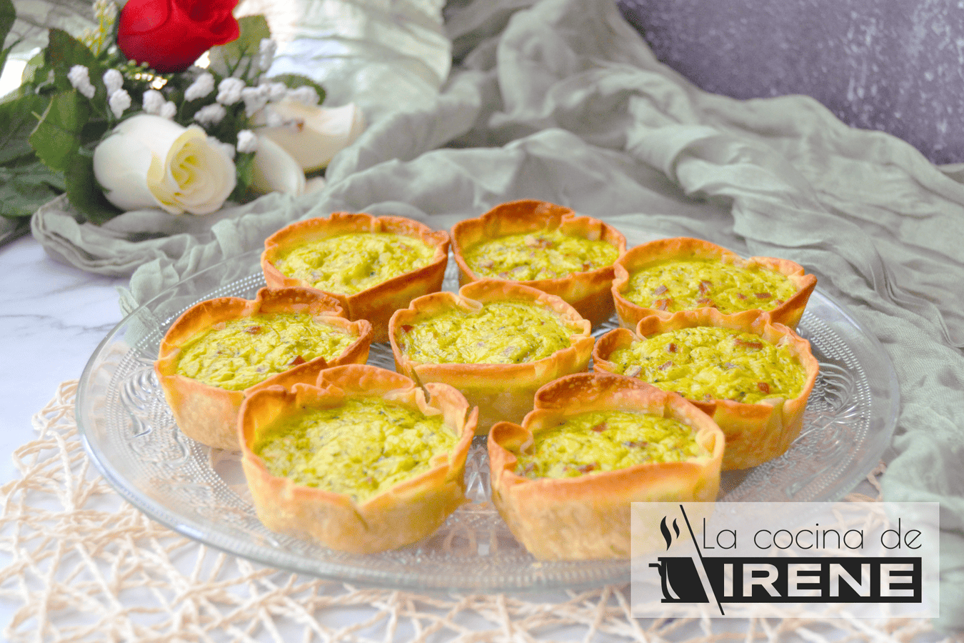 Mini quiches de brócoli, jamón serrano y queso