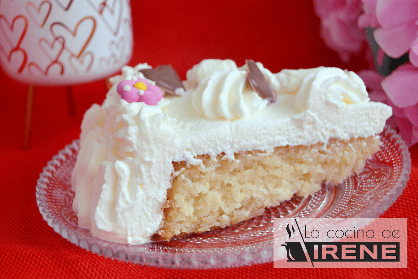 Tarta de almendra y nata