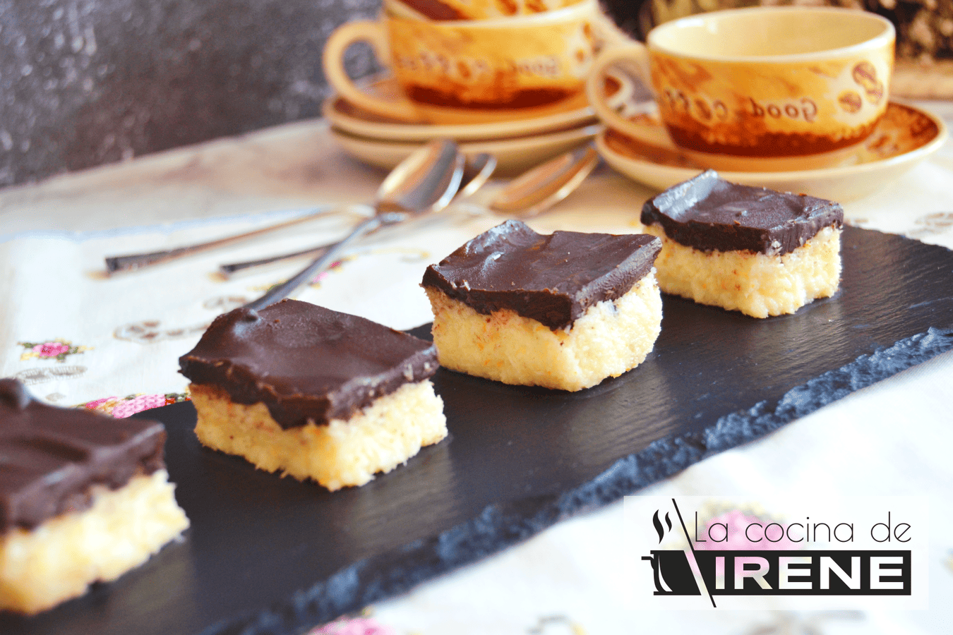 Bocaditos de coco y chocolate