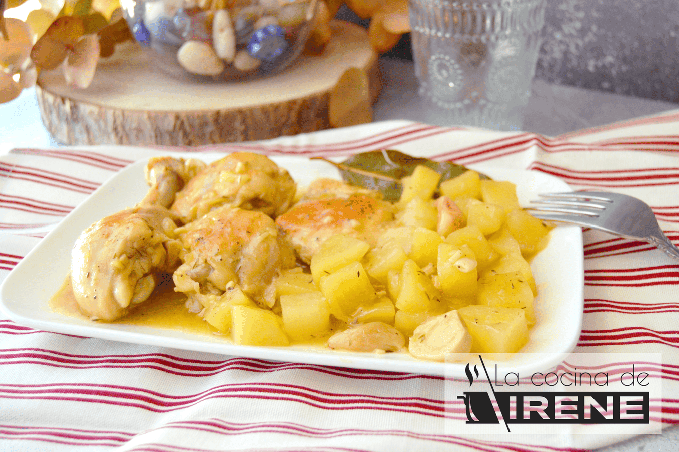 Pollo al ajillo con patatas