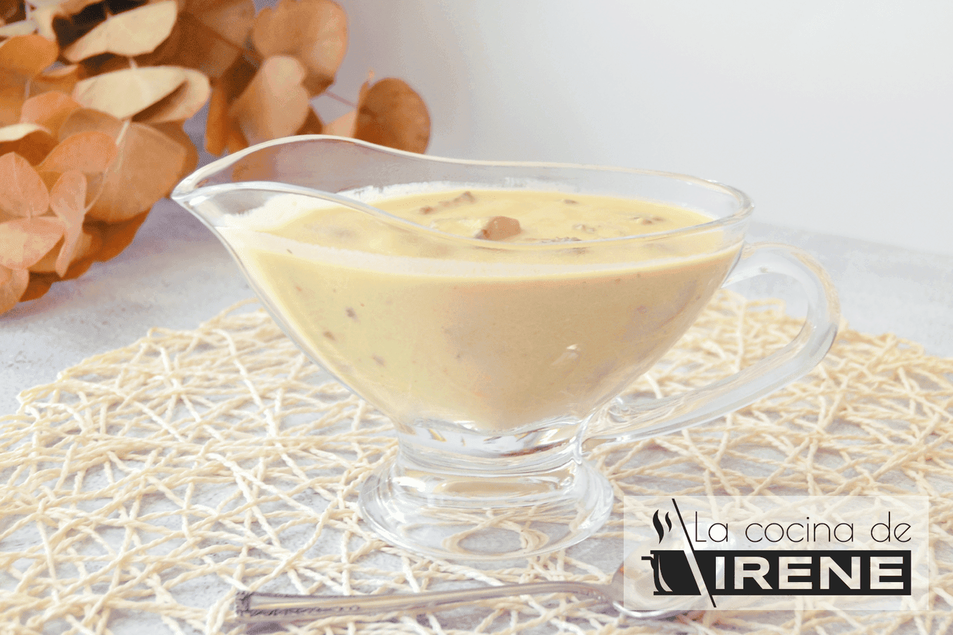 Salsa de queso y champiñones