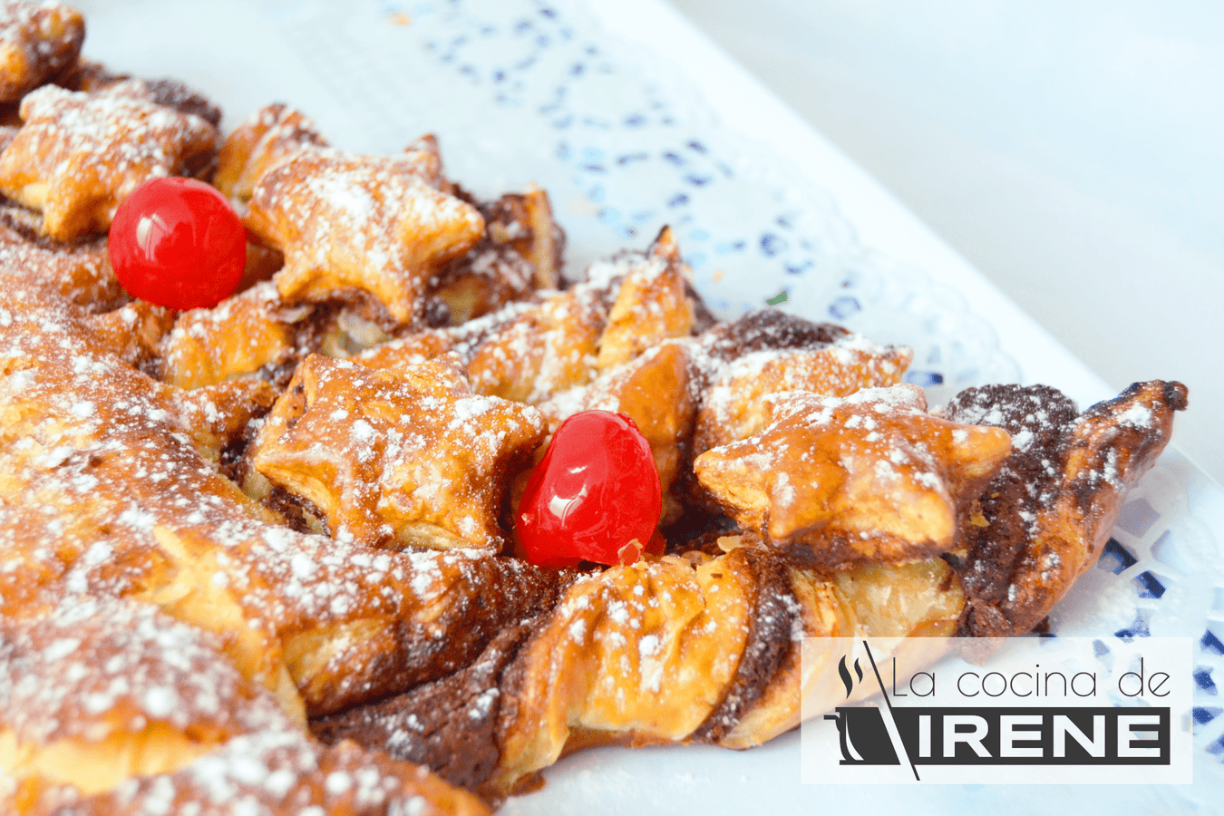 Árbol de Navidad de hojaldre y chocolate