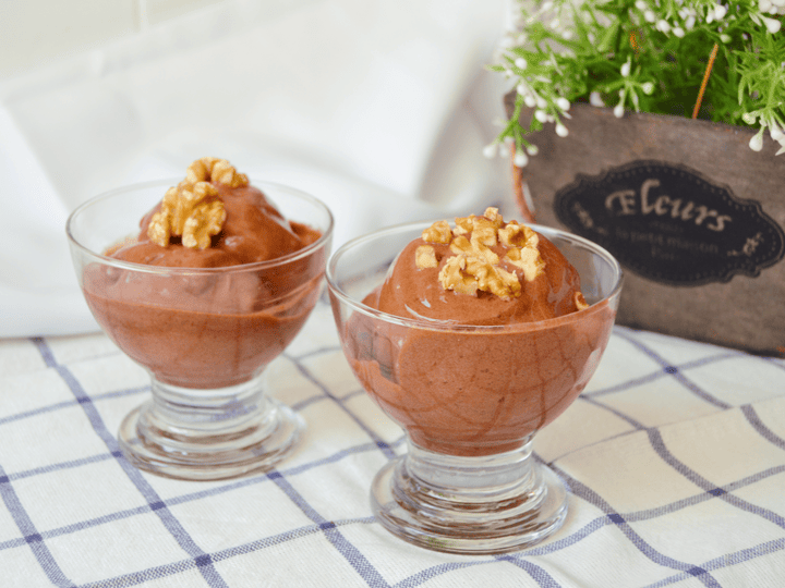 Helado de plátano y chocolate