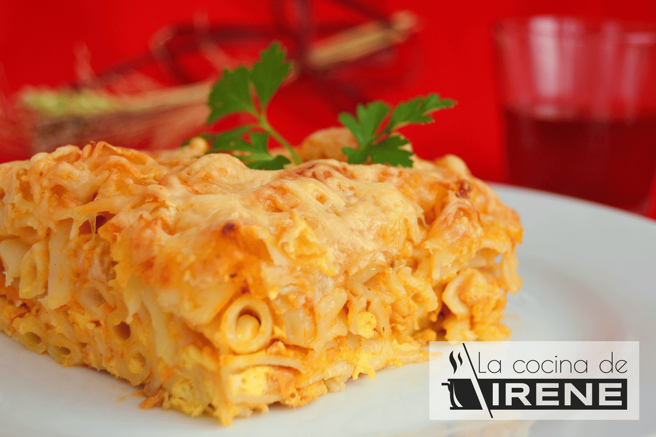 Macarrones gratinados con huevo