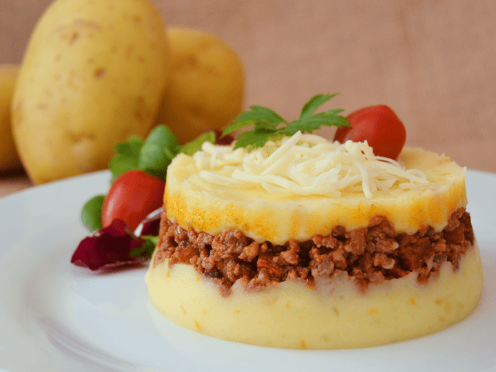 Timbal de patata y carne picada
