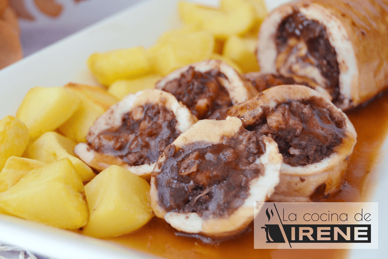 Pechuga de pavo rellena de morcilla y bacon