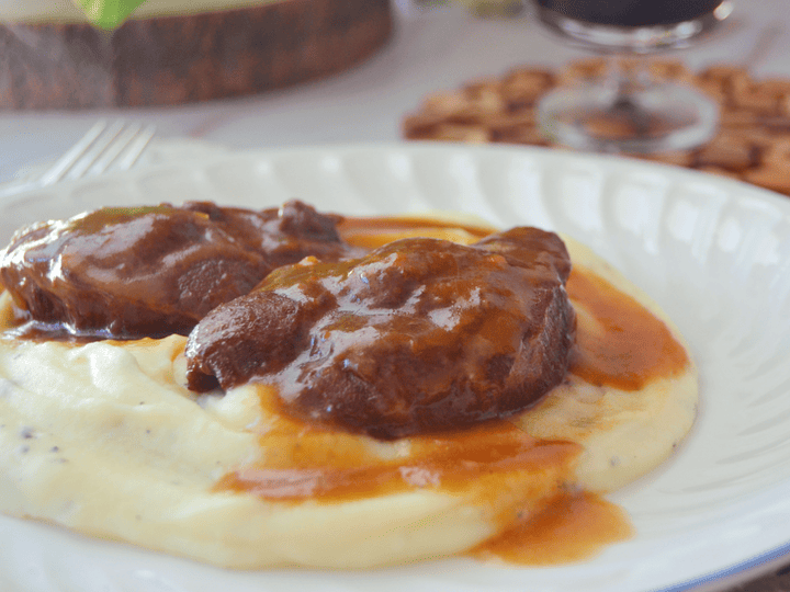 Carrilleras de cerdo con parmentier de patata