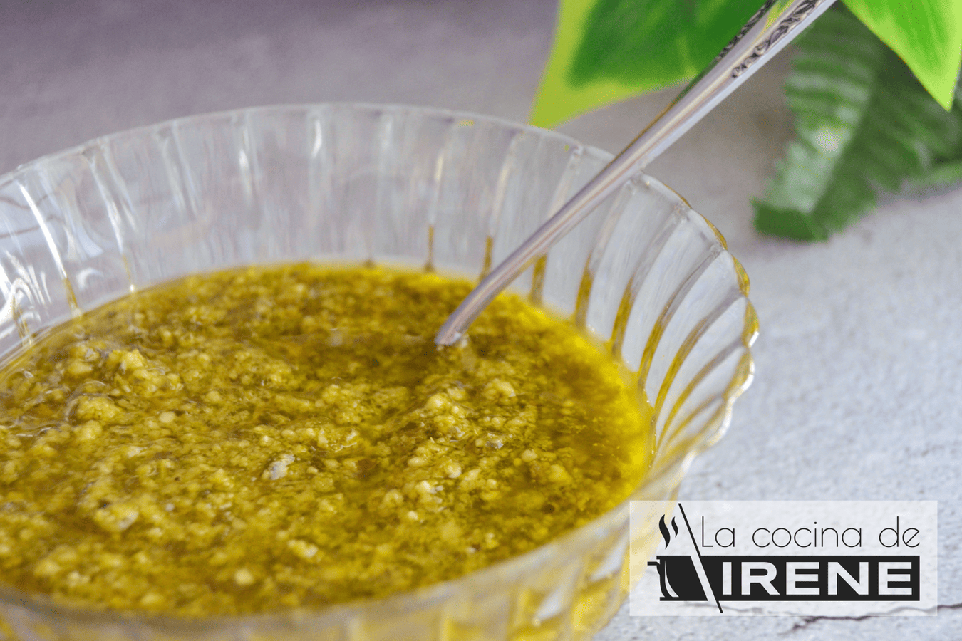 Salsa pesto de albahaca